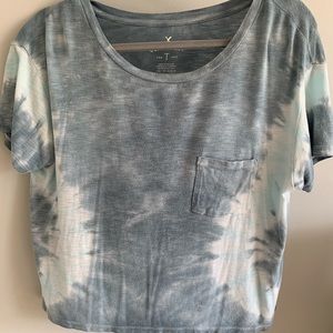 American Eagle soft blue tie dye shirt